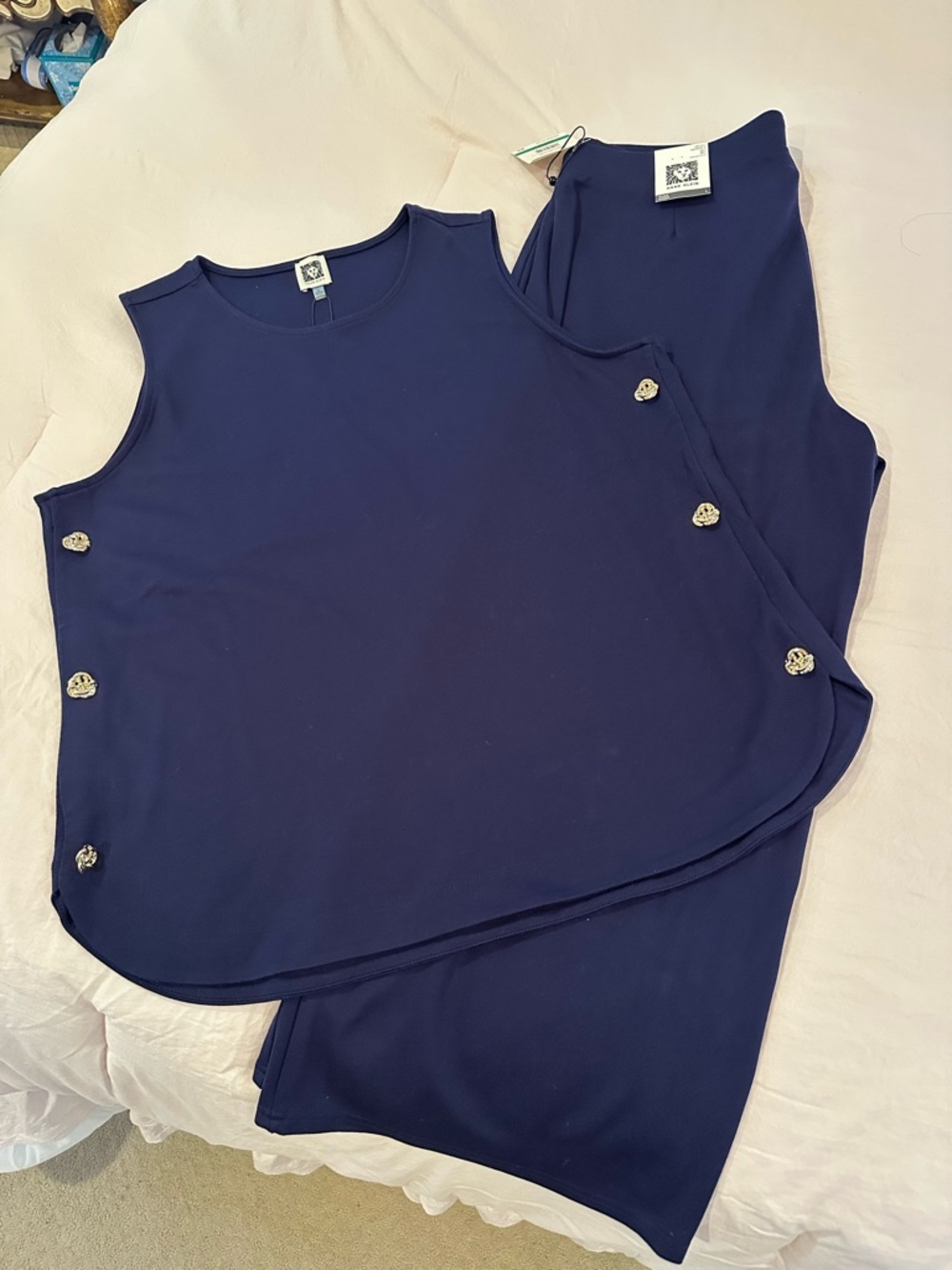 Anne Klein Classic Navy Shell Top